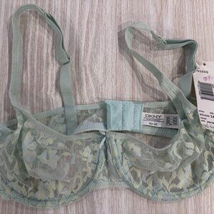 NWT DKNY Size 34D Underwire Bra Seafoam Green Lace Bra